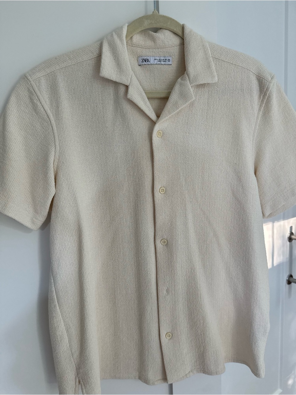 Zara Men Cream Textured Short-Sleeve Button Shirt
